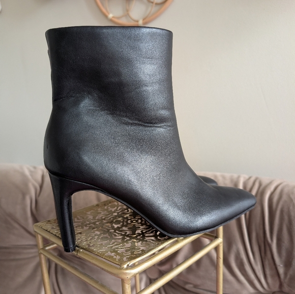 Alfani Shoes - Alfani Elegant Black Heeled Boots Y.